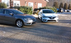 Den nye Renault Megane og Laguns efterfølger, Renault Talisman, er kommet til Danmark i meget få eksemplarer. Den hvide Megane får debut i løbet af marts måned, mens den store Talisman først er klar til salg i maj måned.