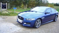 Jaguar driller de tyske konkurrenter på et meget ømt punkt, - garanti og værkstedspriser.