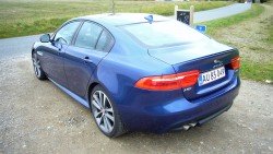 Designerne er ikke stoppet med halvgjort arbejde. Bagdelen er også gennemdesignet. Alt er gennemtænkt til det sidste lille sving.