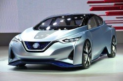 Nissan IDS, en ny kandidat til en ualmindelig grim bil, som heldigvis kan køres med omvendt burka, hvis den nogensinde skulle komme i produktion.