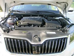 280 HK i et helt almindeligt og ganske anonymt maskinrum.