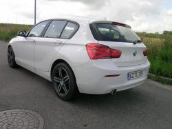 Nye udgaver af BMW 1-Serie kan bedst kendes på de større baglygter, som stille og roligt er vokset med årene.