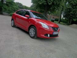 Suzuki Baleno er meget forskellig fra 90'ernes bil med samme navn. Ny Baleno er bygget på en helt ny platform, selv om det er fristende at tro, at det er Swift bunden, der bare er forlænget med ni centimeter.