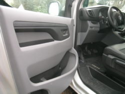 Gode store sidelommer, men det løser ikke alle bilens problemer med indretning og opbevaring.