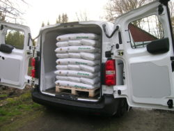 Bagdørene åbner kun 180 grader. Yderligere 90 grader står på ønskelisten.